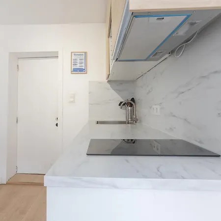 - Saint Gilles 22
